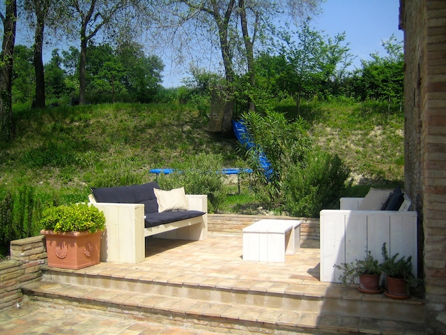 Terras zijkant